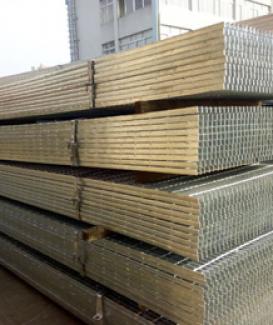 Untreated Steel Grating JG385/30/100FU